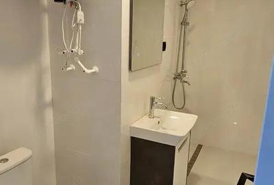 Garsonieră decomandată în Astra