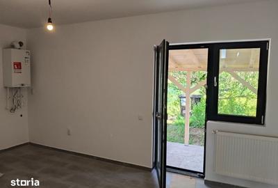 Casă cu 3 camere cu Teren 400 Mp în Tomești - 7