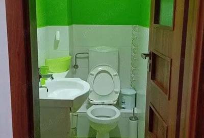 Apartament 3 camere, Centrala pe gaz, decomandat, de inchiriat in zona Aradul Nou - 2