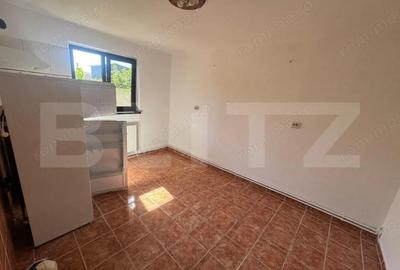 Casa cu 5 camere, curte 650 mp, zona Bariera Valcii Casa cu 5 camere, curte 650 mp, zona Bariera Valcii - 7