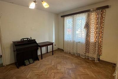Apartament cu 3 camere în Săsar - 9