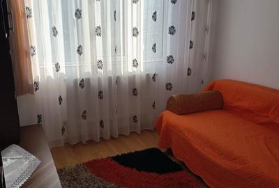 Apartament cu 2 camere decomandat în Micro 19 - 1