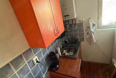 Garsonieră decomandată în Central - 2