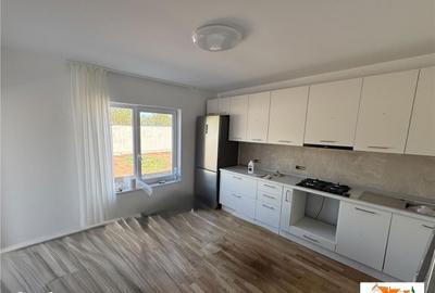 Casă cu 4 camere cu Teren 476 Mp în Cetate - 7