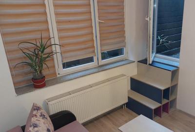 Garsonieră decomandată, mobilată în Bartolomeu - 2