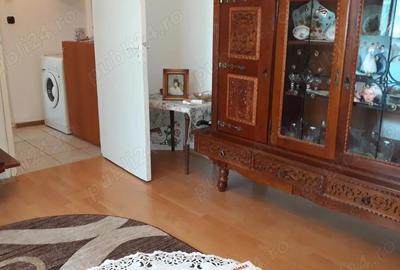 Apartament cu 2 camere semidecomandat în Confecții