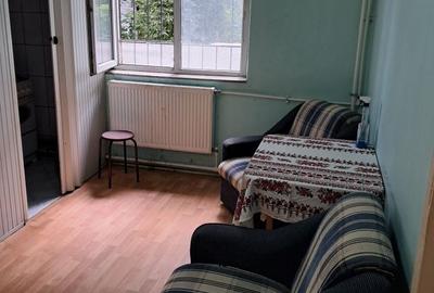 Apartament cu 2 camere semidecomandat în Berceni - 7