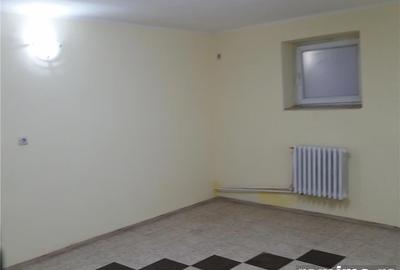 Spațiu comercial, de 62 mp, în Central