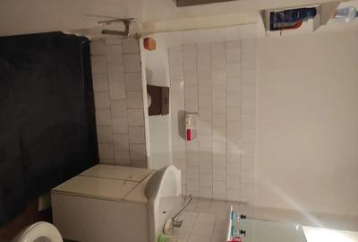 Apartament cu 3 camere decomandat în Central - 3