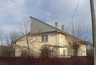 Casa de vanzare in comuna Teslui - 1