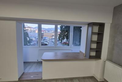 Garsonieră decomandată în Răcădău - 8