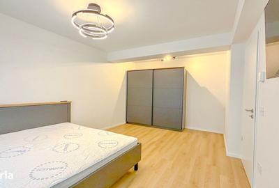 Apartament cu 2 camere, mobilat în Tractorul - 14
