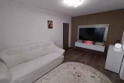 Apartament cu 3 camere semidecomandat în Central - 20