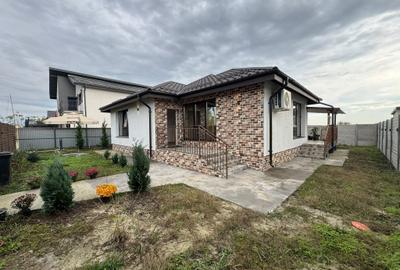 ~ Casă pe parter ~ 3 camere 1 baie ~ teren 380 mp ~ - 1