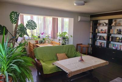 Inchiriez apartament cu 3 camere - 2