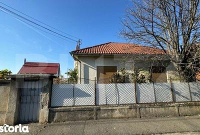 Casă cu 3 camere cu Teren 100 Mp în Central - 2