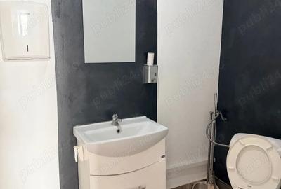 Spațiu comercial, de 45 mp, în Central - 2