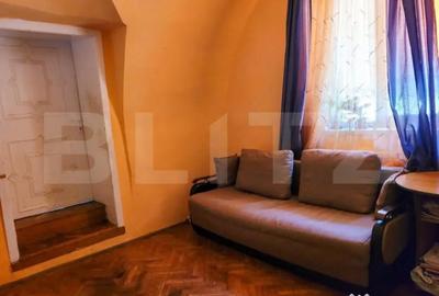 Casă cu 5 camere cu Canalizare în Centrul Istoric