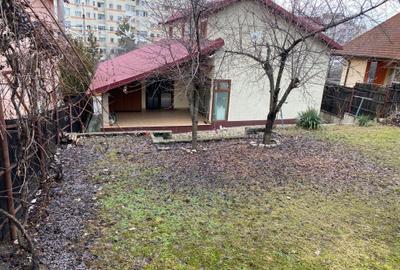 Casă cu 4 camere în Prundu - 3