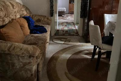 Etaj 1 proprietar .2 camere resita - 4