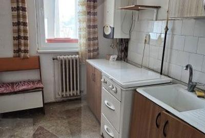 Apartament cu 2 camere semidecomandat în Central - 2