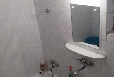 Apartament cu 3 camere decomandat în Reghin - 4