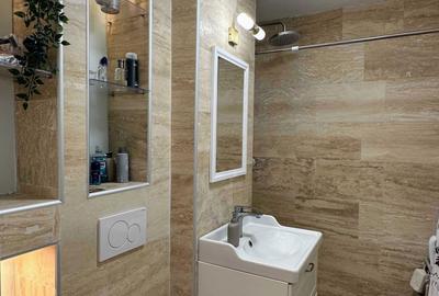 Apartament cu 3 camere decomandat în Central - 2