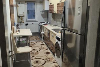 Garsonieră decomandată, mobilată în Titan - 4