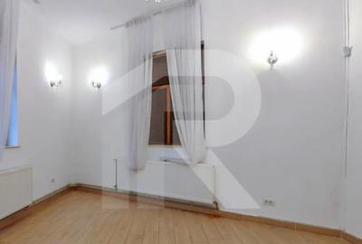 Casă cu 5 camere cu Canalizare în Basarab - 1