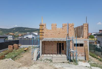 O casa gandita pentru familii care traiesc altfel. Si aleg altfel. - 34