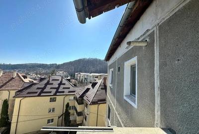 Apartament cu 3 camere decomandat în Coman - 4