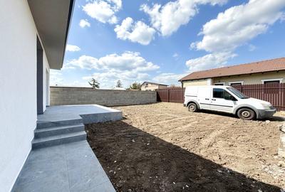 Casă individuală cu 3 camere cu Canalizare în Sânandrei - 9