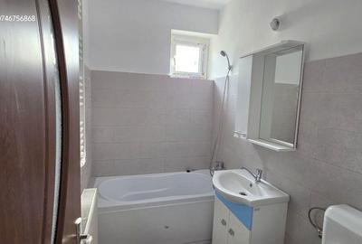 Apartament cu 2 camere semidecomandat în Aleea Trandafirilor - 7