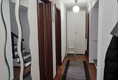 Vand apartament de 3 camere, situat in Strand, in bloc din 2008 - 9