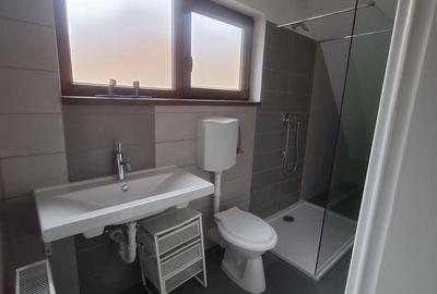 Casă individuală cu 6 camere cu Canalizare în Central - 20