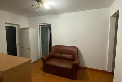 Apartament cu 2 camere decomandat în Traian - 5