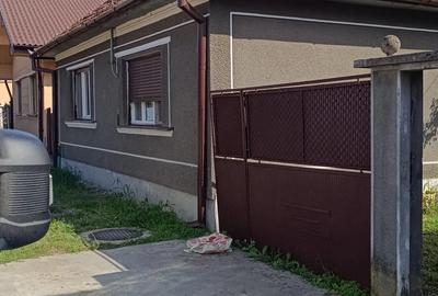 Casă cu 3 camere în Central - 9