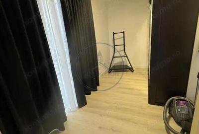 Apartament cu 3 camere semidecomandat în Central - 6