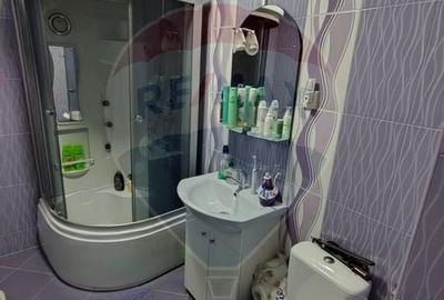 Vand apartament cu 3 camere, Floresti - 7