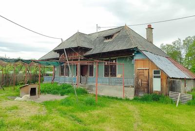 Casă cu 3 camere în Căciulești - 3