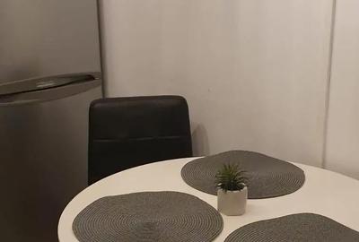 Apartament cu 2 camere decomandat în Central - 2