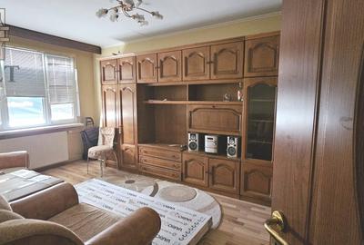 Apartament 3 camere- Decomandat- Bd Chisinau + Boxa - 3