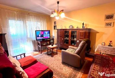 Apartament cu 4 camere decomandat în Central - 8