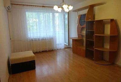 Inchiriez apartament de doua camere - 2