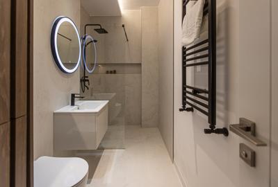 Apartament 3 camere lux Mamaia cu vedere frontala la lac - 13