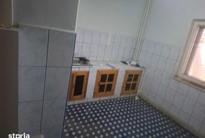 Apartament cu 3 camere decomandat în Sud - 5