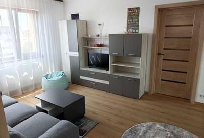 Apartament cu 2 camere semidecomandat în Titan
