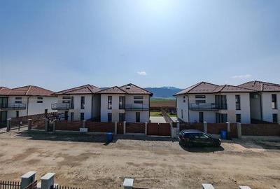 Casă individuală cu 4 camere cu Canalizare în Periferie - 20