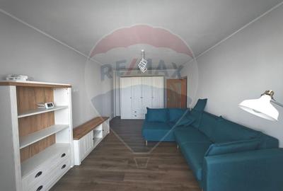Apartament cu 4 camere decomandat, mobilat în Apărătorii Patriei