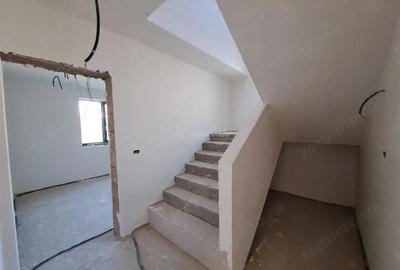 Casă cu Teren 450 Mp în Moara - 16